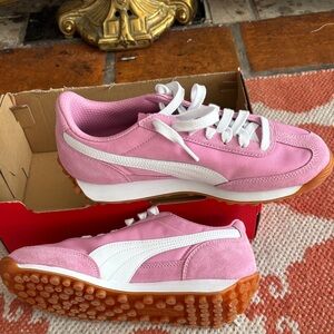 Puma Women's Pink and White Sneakers EASYRIDER Barbiecore 8